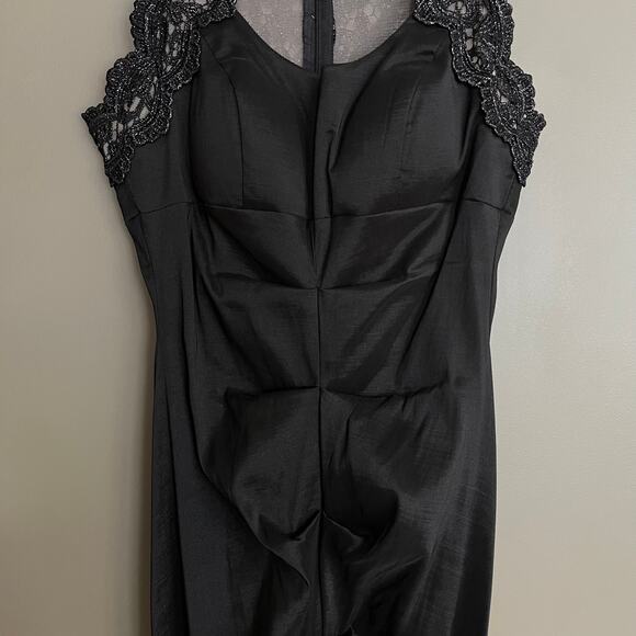 NWT Xscape Lace Taffeta Mermaid Gown Black Size 8‎ Maxi Dress Metallic Elegant - Picture 8 of 16